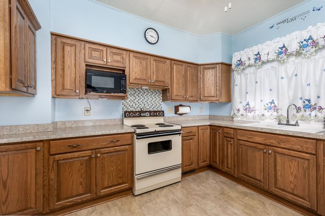 216 W 10th Street, Streator, IL 61364