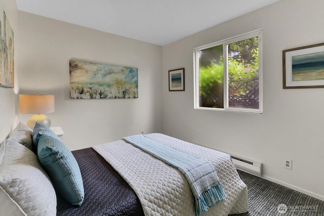 13325 19th Avenue NE, Seattle, WA 98125