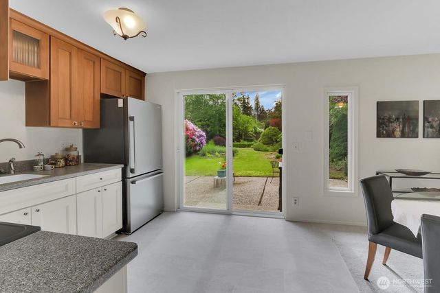 13325 19th Avenue NE, Seattle, WA 98125