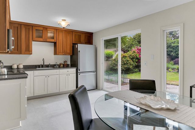 13325 19th Avenue NE, Seattle, WA 98125