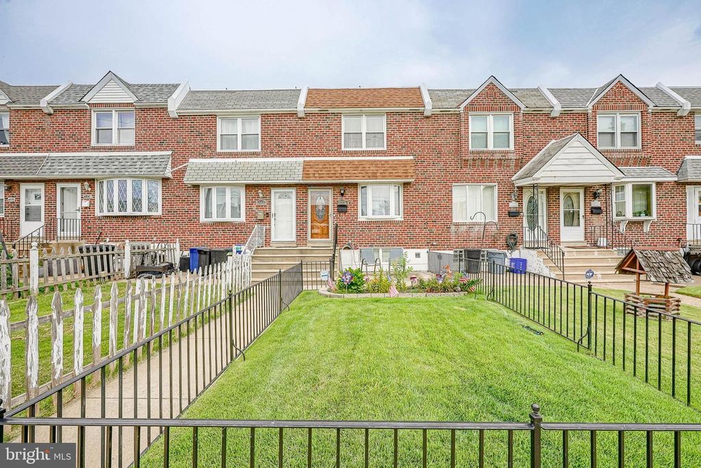 4545 PENNYPACK ST, Philadelphia, PA 19136