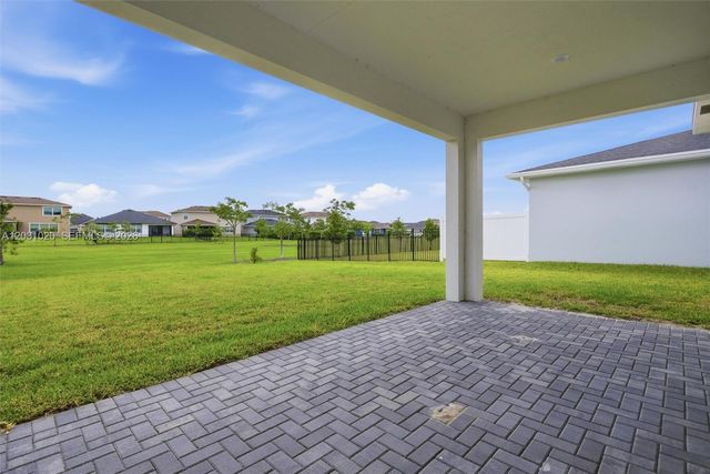 1548 Stockbridge Street, Loxahatchee, FL 33470