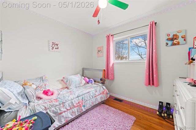 33615 VICEROY Drive, Sterling Heights, MI 48310