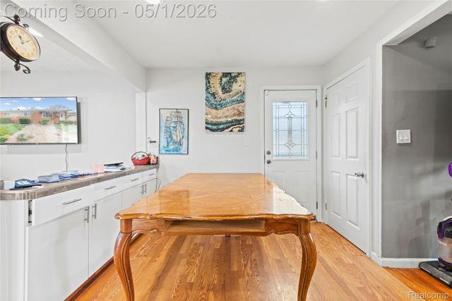 33615 VICEROY Drive, Sterling Heights, MI 48310