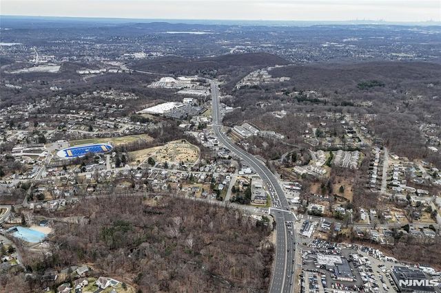 1432 State Rt 23, Butler Borough, NJ 07405