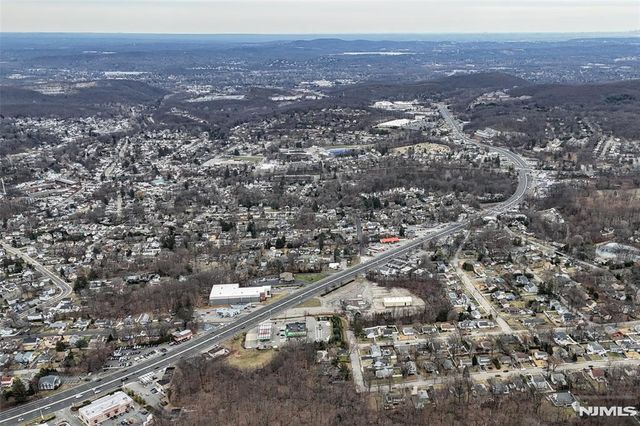 1432 State Rt 23, Butler Borough, NJ 07405
