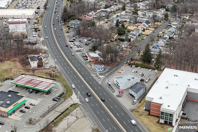 1432 State Rt 23, Butler Borough, NJ 07405