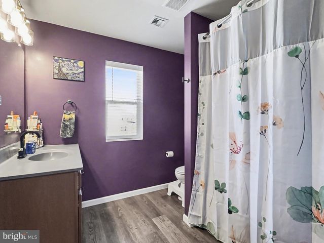 10 CORIANDER LN, Manchester, PA 17345