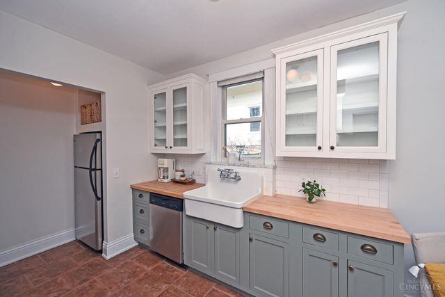 582 Empress Avenue, Cincinnati, OH 45226