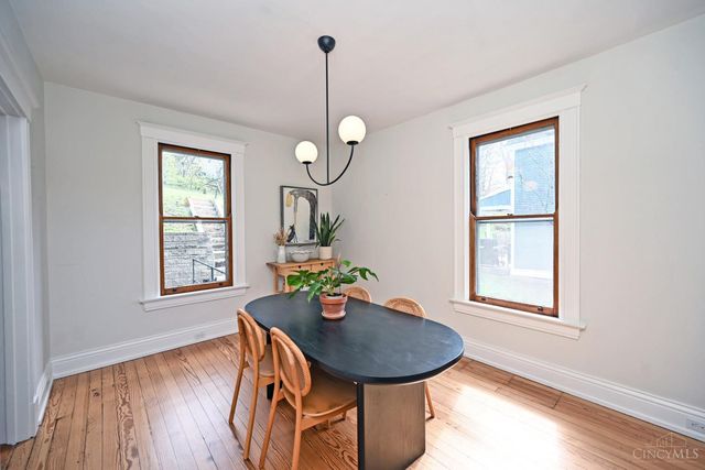 582 Empress Avenue, Cincinnati, OH 45226