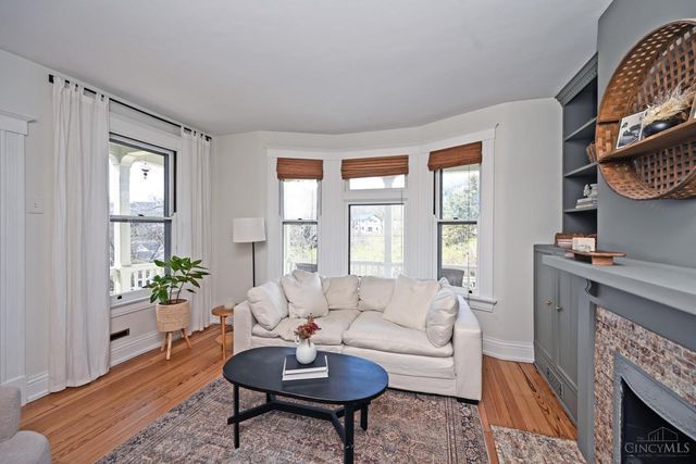 582 Empress Avenue, Cincinnati, OH 45226