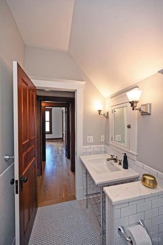 582 Empress Avenue, Cincinnati, OH 45226