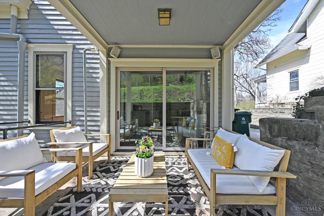 582 Empress Avenue, Cincinnati, OH 45226