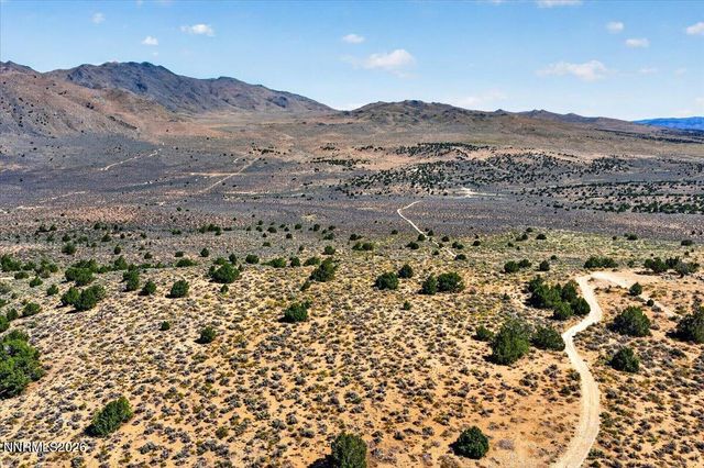 18223 Kodiak Bear Court, Reno, NV 89508
