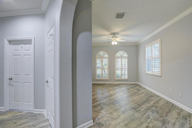 3124 Ashford Square, Vero Beach, FL 32966