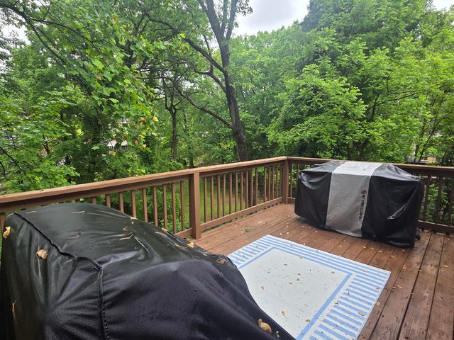 5075 Youngwood DR, Roanoke, VA 24017