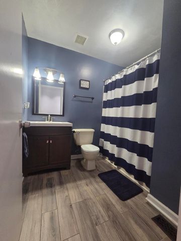 5075 Youngwood DR, Roanoke, VA 24017