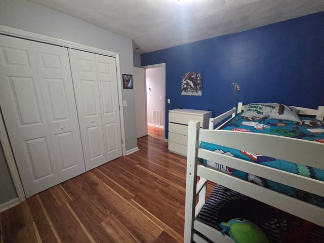 5075 Youngwood DR, Roanoke, VA 24017
