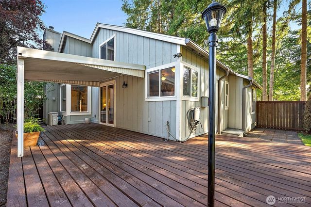 651 Malibu Drive SE, Lacey, WA 98503