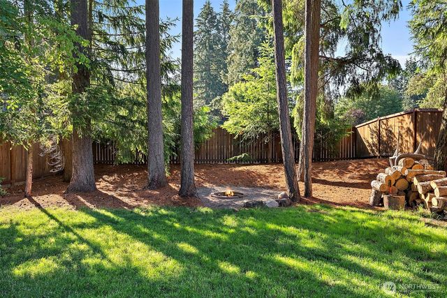 651 Malibu Drive SE, Lacey, WA 98503