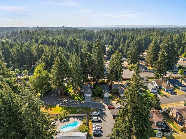 651 Malibu Drive SE, Lacey, WA 98503