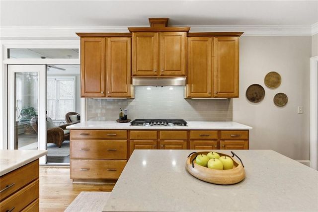 1033 Quail Cove Drive, Jasper, GA 30143