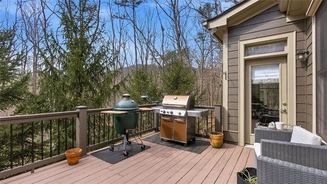 1033 Quail Cove Drive, Jasper, GA 30143