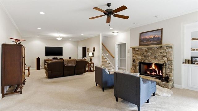 1033 Quail Cove Drive, Jasper, GA 30143