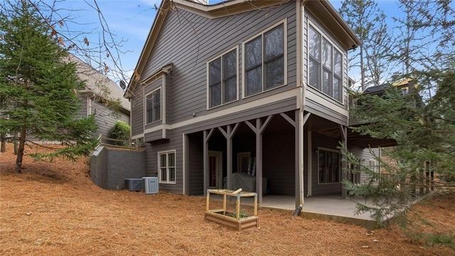 1033 Quail Cove Drive, Jasper, GA 30143