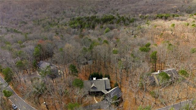 1033 Quail Cove Drive, Jasper, GA 30143