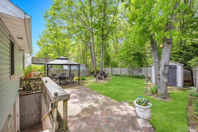 134-1 13th Avenue, Holtsville, NY 11742