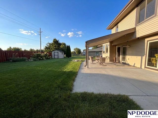 4604 S 154th Avenue Circle, Omaha, NE 68137