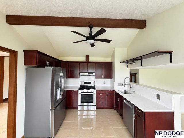 4604 S 154th Avenue Circle, Omaha, NE 68137