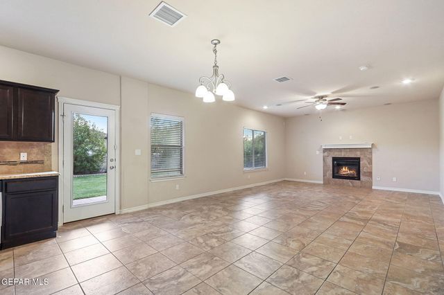 7344 Autumn Sage Drive, El Paso, TX 79911