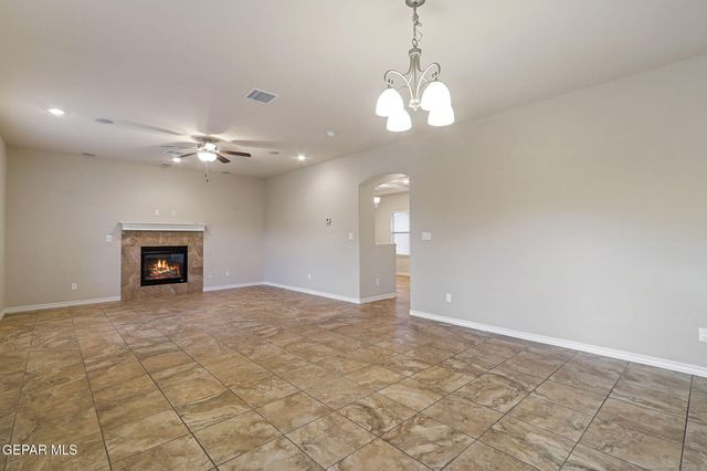 7344 Autumn Sage Drive, El Paso, TX 79911