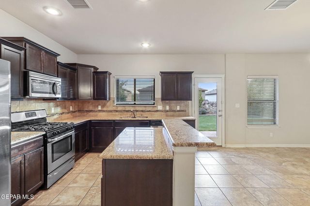 7344 Autumn Sage Drive, El Paso, TX 79911