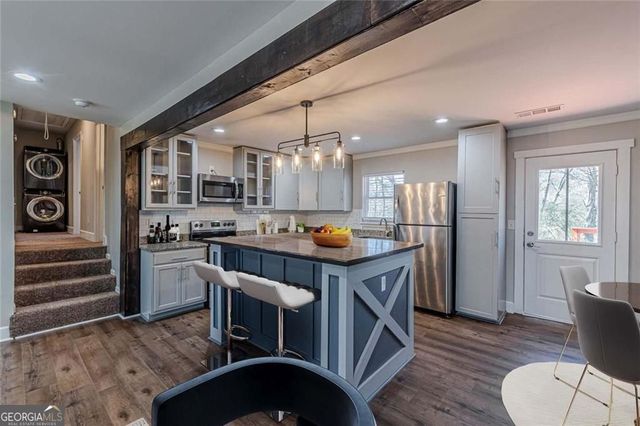 8936 Old Lee Road, Lithia Springs, GA 30122