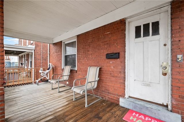 4015 Center Ave, Munhall, PA 15120