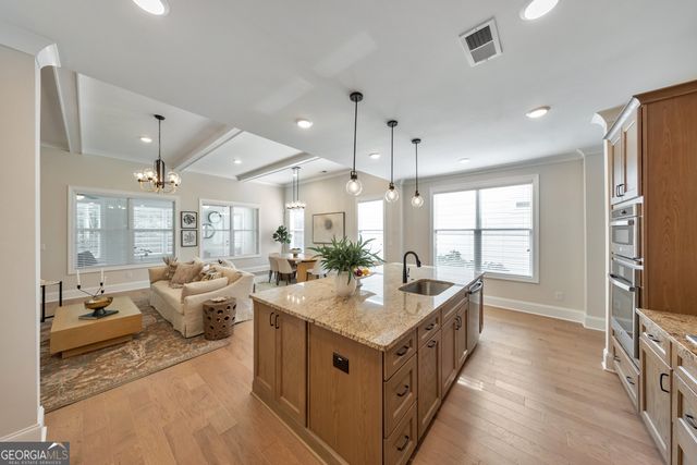 1071 Amarose Lane NE, Marietta, GA 30066