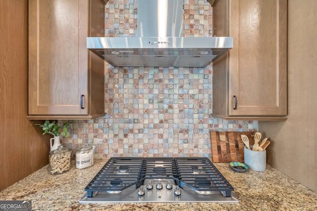 1071 Amarose Lane NE, Marietta, GA 30066