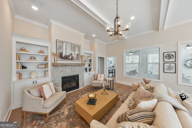 1071 Amarose Lane NE, Marietta, GA 30066
