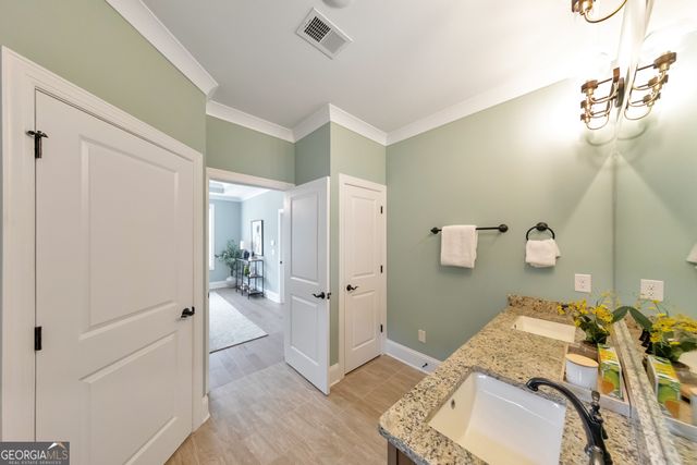1071 Amarose Lane NE, Marietta, GA 30066