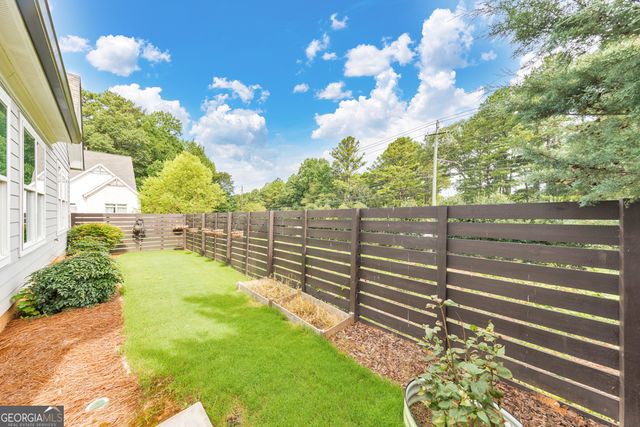 1071 Amarose Lane NE, Marietta, GA 30066