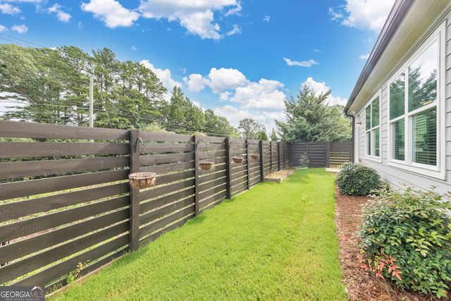 1071 Amarose Lane NE, Marietta, GA 30066