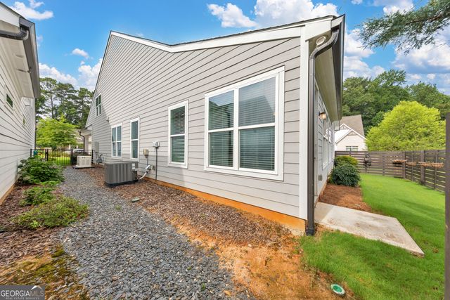 1071 Amarose Lane NE, Marietta, GA 30066