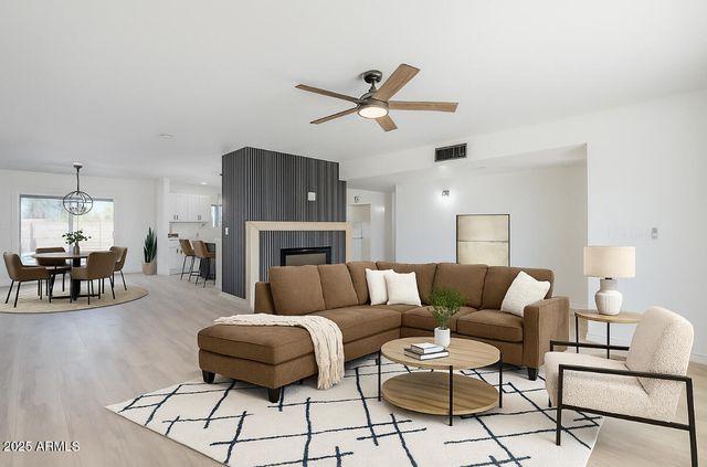 604 N 101ST Place, Mesa, AZ 85207