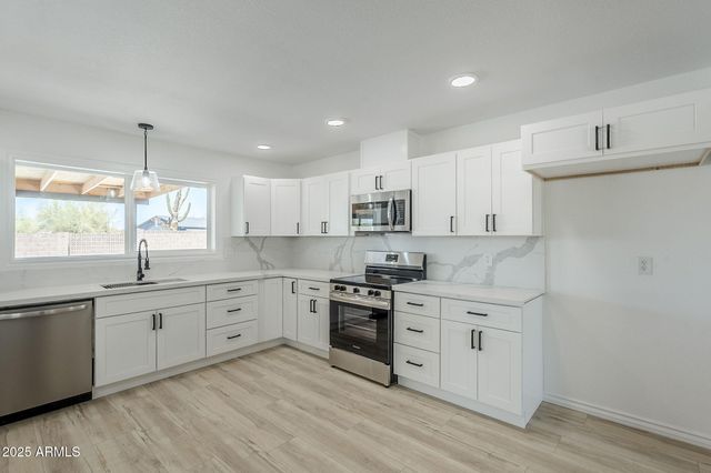 604 N 101ST Place, Mesa, AZ 85207