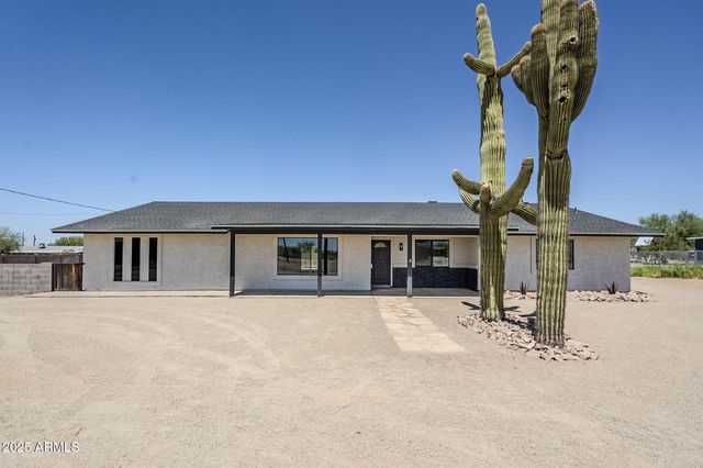 604 N 101ST Place, Mesa, AZ 85207