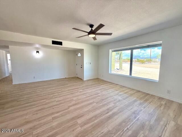 604 N 101ST Place, Mesa, AZ 85207