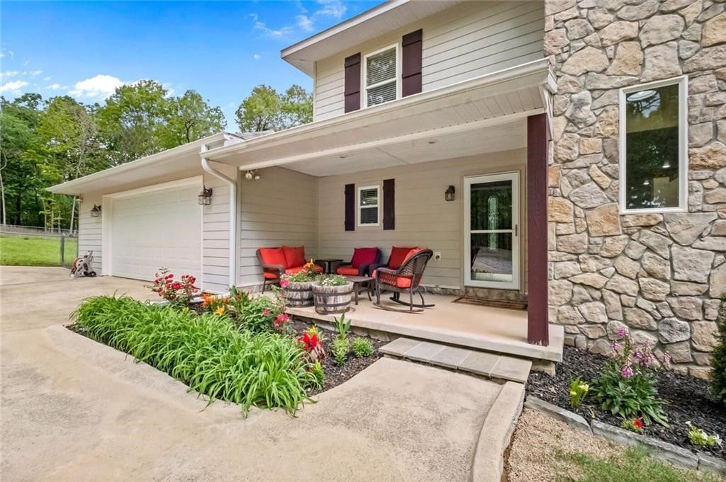 14222 Esculapia Hollow Road, Rogers, AR 72758